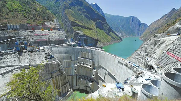 Central hidroeléctrica de nivel I de Jinping