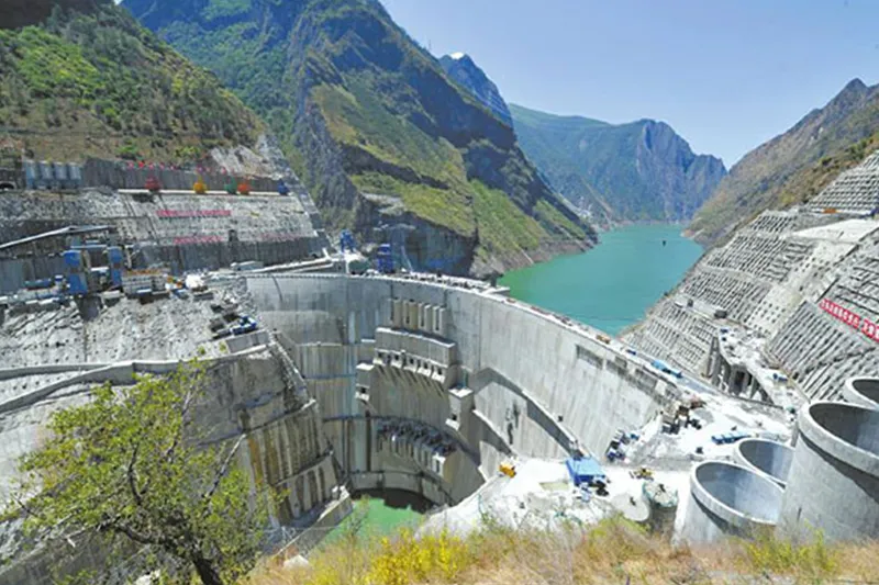 Tratamiento de agua y plantas de energía