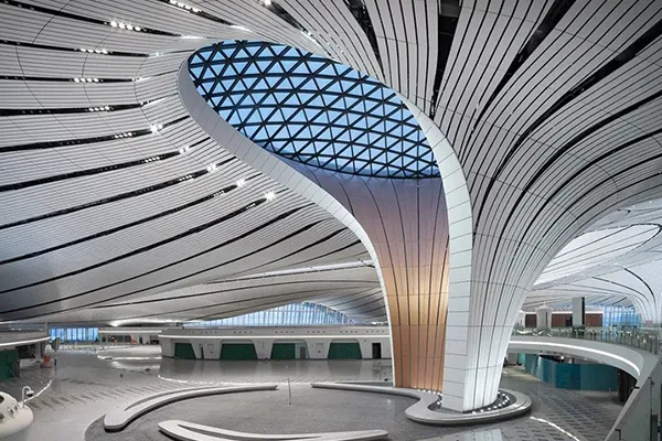 Aeropuertos y vías ferroviarias