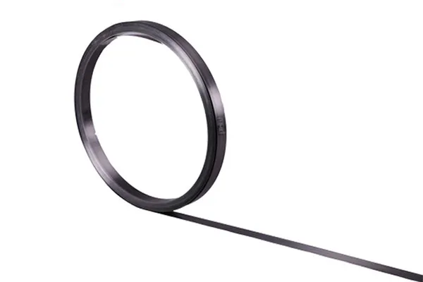 Tira/placa de fibra de carbono